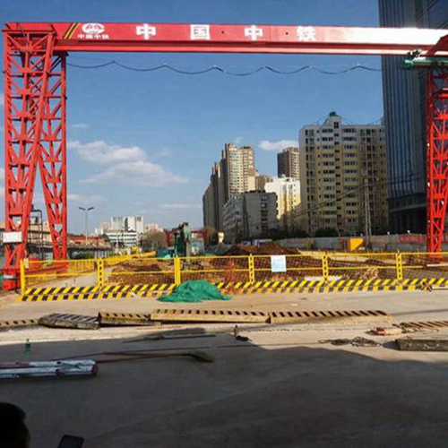 福建莆田龙门吊厂家 单主梁龙门吊安装流程与吊装方案：安全合规的实施指南