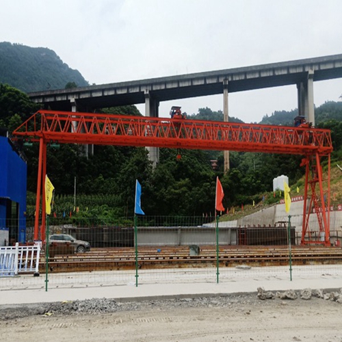 甘肃嘉峪关龙门吊厂家 龙门吊夜间照明灯具防眩光安装倾角